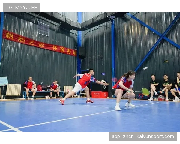 体育新闻中心聚焦职业赛事媒体合作机制传播优化，体育赛事新闻报道